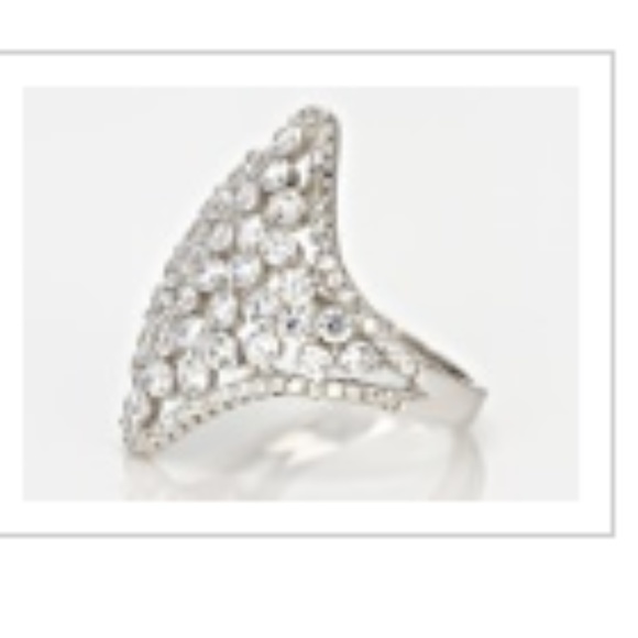 White CZ  Sterling ring NIB SZ 6 - Picture 2 of 2